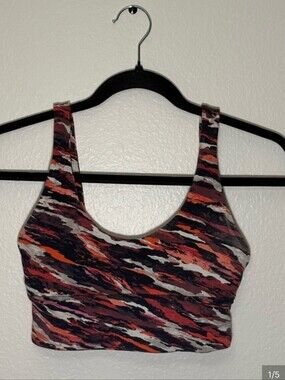 Lululemon Lunar New Year Align Reversible Bra *Light Support, A/B Cup
Tiger Tide